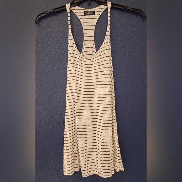 Lauren Moshi Limited Edition Women’s White W/ Black Stripes Tank Top Size Small - Picture 2 of 6